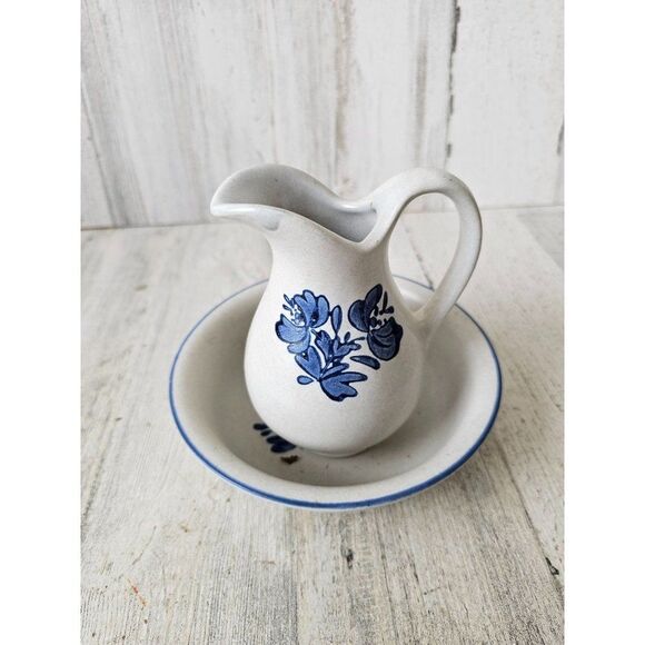 Pfaltzgraff mini milk jug picture water decor home - Picture 1 of 5